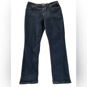 Levi’s women’s size 34‎ midrise, skinny jeans